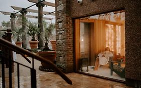 The Rabbit Hotel & Retreat